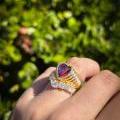 18CT YELLOW GOLD AMETHYST & GARNET HEART RING 18CT YELLOW GOLD AMETHYST & GARNET HEART RING