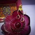 18CT YELLOW GOLD & GARNET DROP EARRINGS