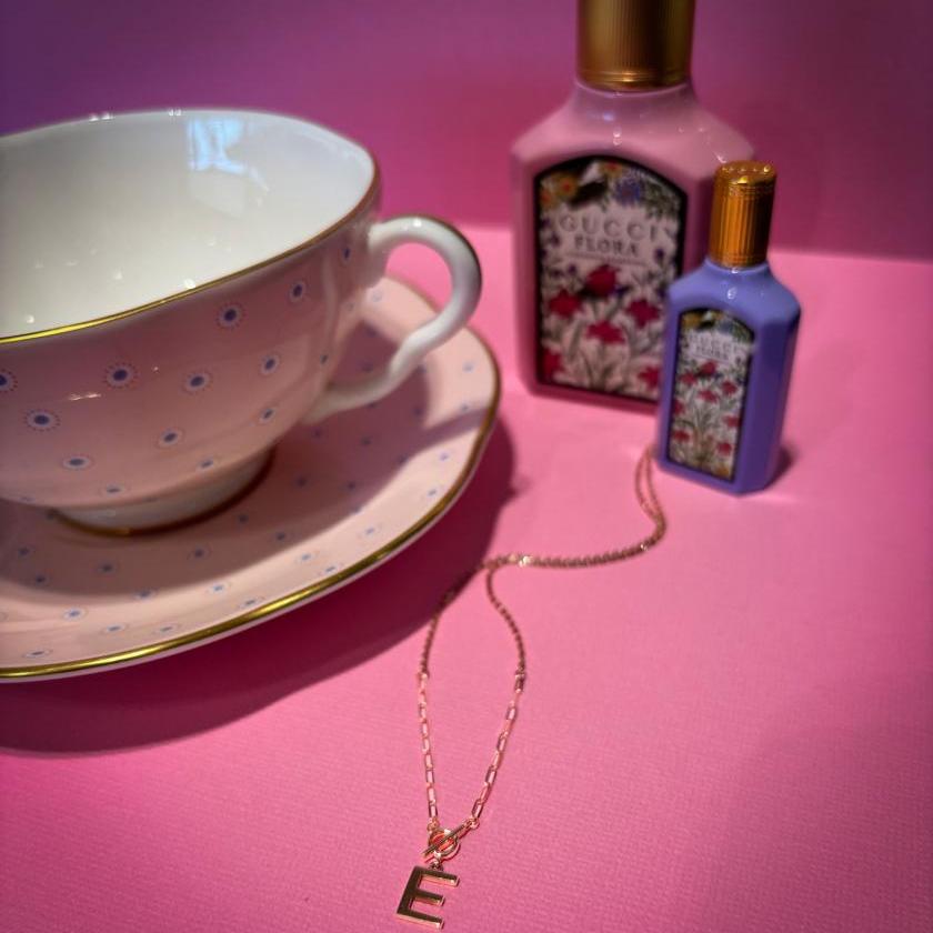 18CT ROSE GOLD ITALIAN MADE INITIAL "E" NECKLACE