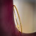18CT YELLOW GOLD & YELLOW SAPPHIRE BANGLE