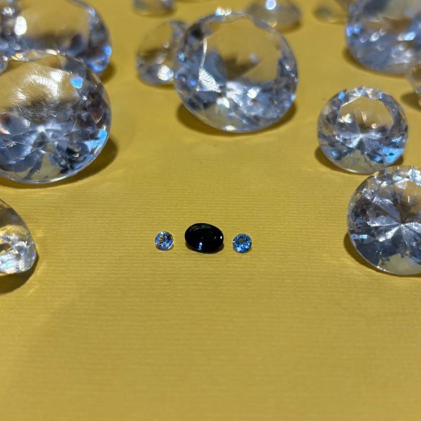 AUSTRALIAN & CEYLON SAPPHIRE TRIO