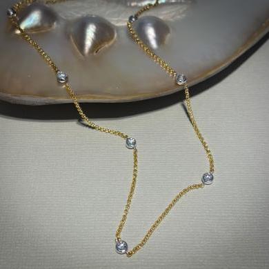 18CT YELLOW & WHITE GOLD DIAMOND BEZEL SET NECKLACE