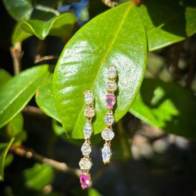 18CT YELLOW GOLD PINK POPS